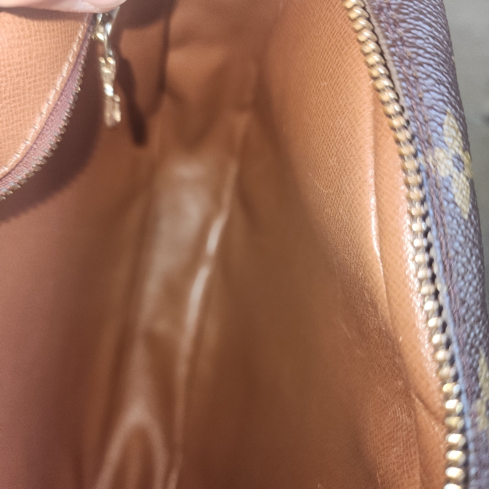AUTHENTIC vintage(35 yrs.old) louis vuitton JEUNE FILLE MM - Picture 8 of 16